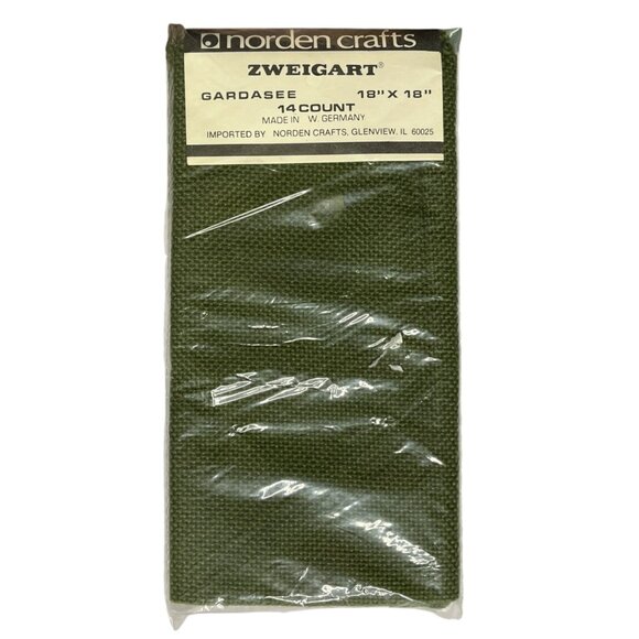 VTG Zweigart Cross Stitch‎ Fabric Aida Cloth Dark Green 14 Ct 18" X 18" Germany - Picture 1 of 5